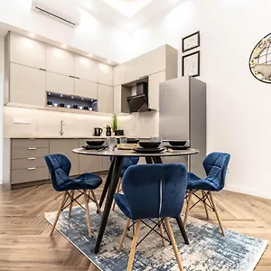 Assea Elegant With 2 Bedroom In Downtown Budapest