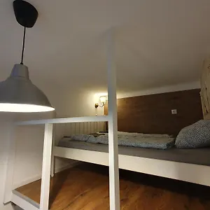 Cozy Studio With Air Condition Freshly Renovated Budapest